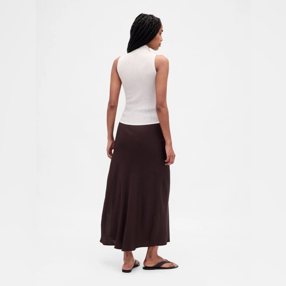 NWT! GAP Maxi Slip Skirt - Size XS Petite #797899 - Picture 2 of 5